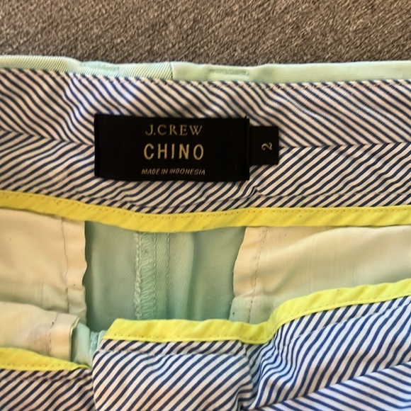 JCrew Chino Shorts. size 2 - Picture 2 of 3